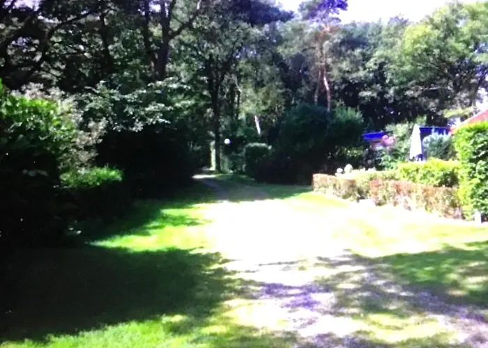 Сasa de vacaciones Knusse Met Binnen En Buitenzwembad Op Het Park *